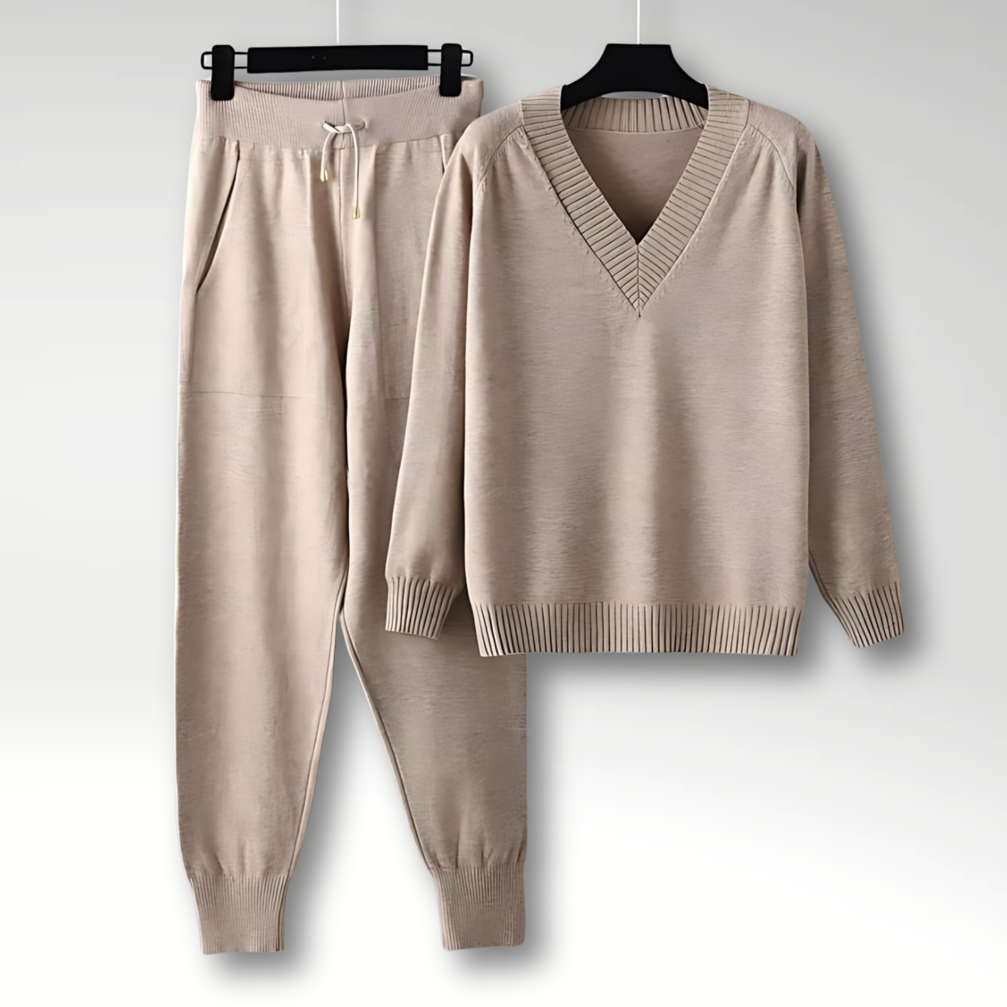 Evelyn | Dvoudílná souprava Nadčasový klid